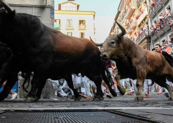 U.S. corporate bankruptcies accelerate in third quarter as 2023 rivals 2020 as worst year in more than a decade