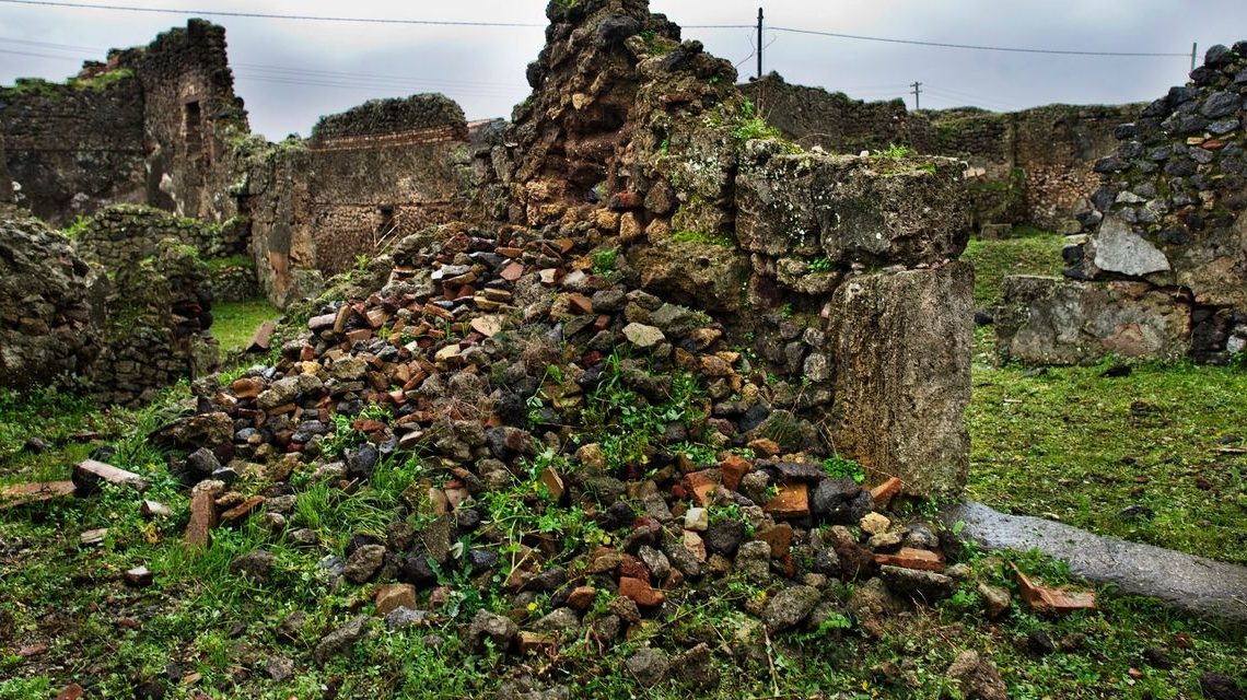 The stock market likes to climb a wall of worry — but now that’s crumbling