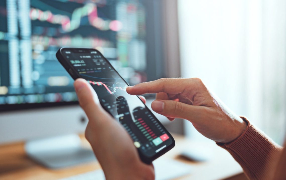 Follow these 7 tips to see $1M in your bank account