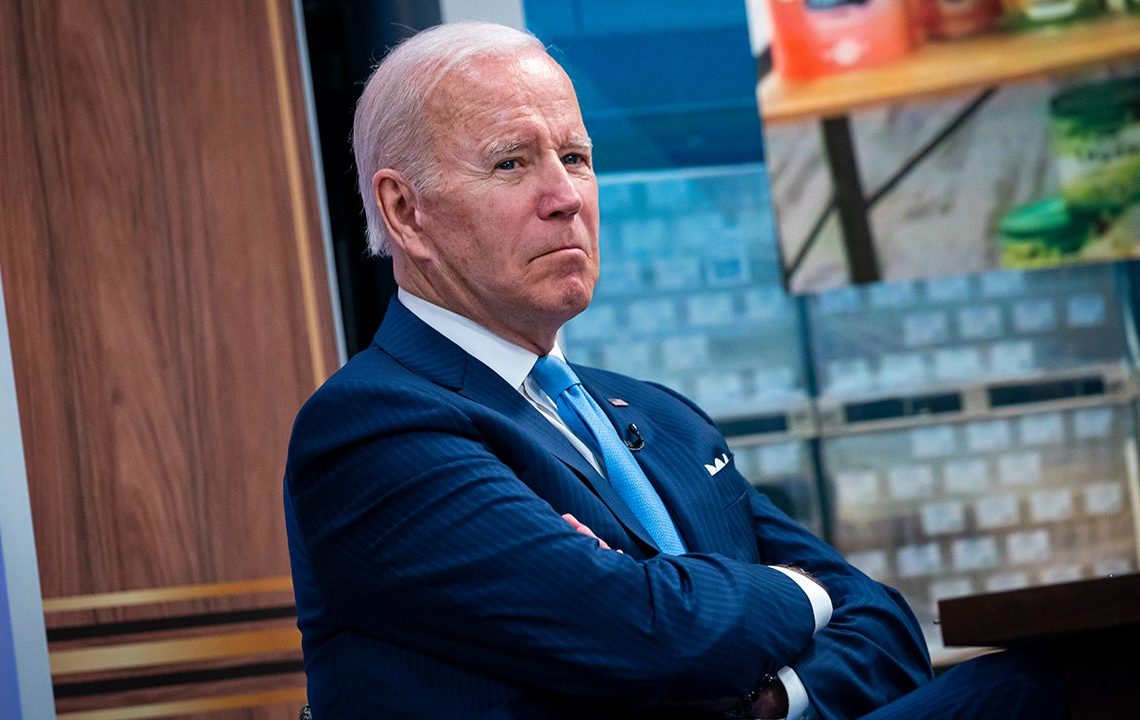 Biden called upon by pro-growth groups to withdraw CFPB’s late fees rule
