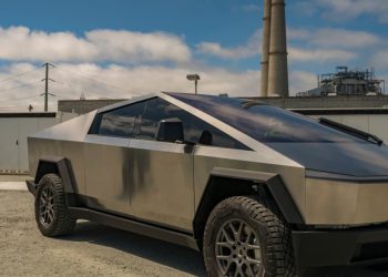 Tesla Stock Falls After Earnings Call. The Price-Cut Pain Isn’t Over.