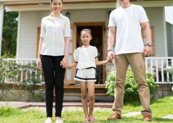 Here’s how much money you need to buy a $400,000 home with 8% mortgage rates