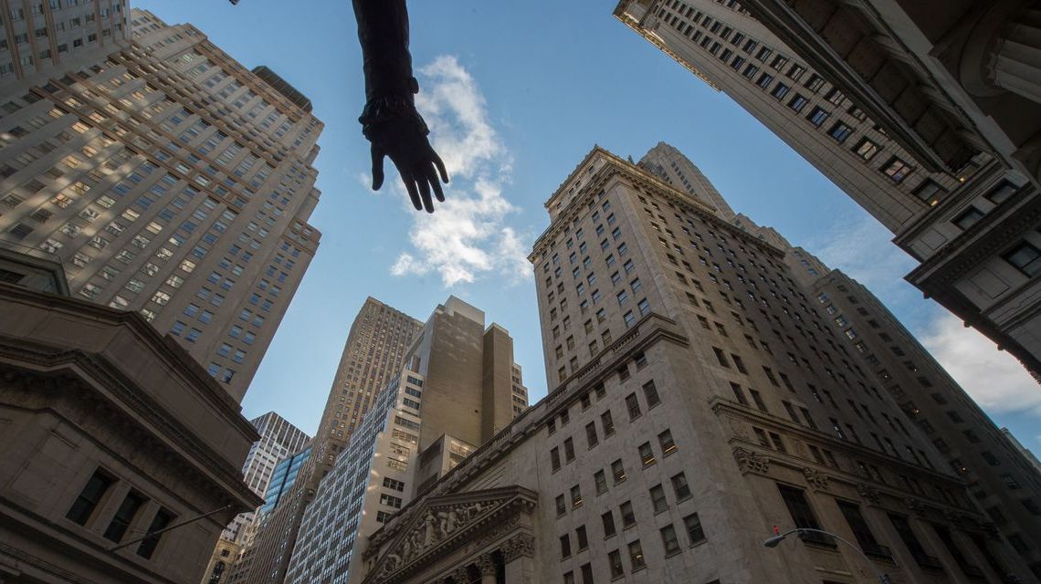 Dow books worst week in a month, U.S. stocks close lower after a weekly rise in Treasury yields and oil prices