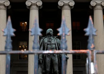 Fed says bond market’s term premium is the reason behind rise in Treasury yields. Why investors should take it with a dose of caution.