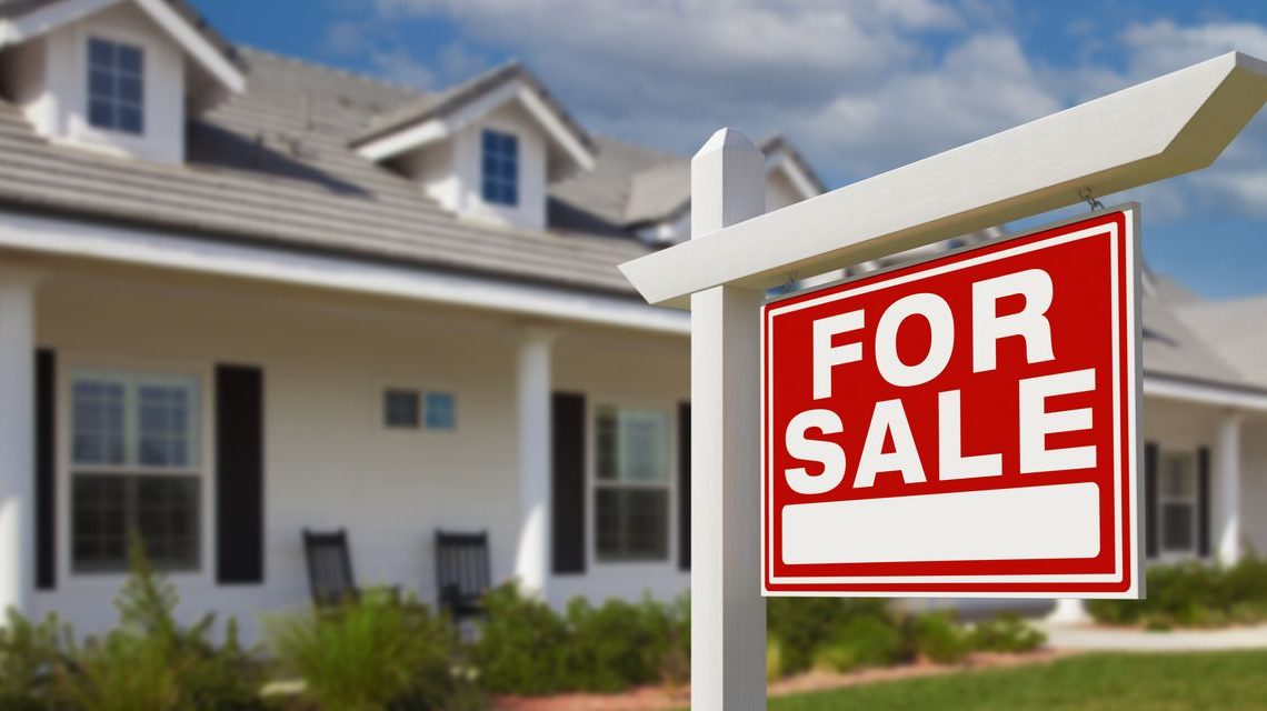 With mortgage rates near 8%, Goldman Sachs expects home prices to fall, then rebound in 2024