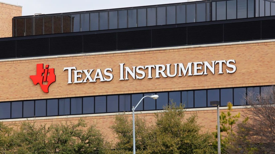 Texas Instruments Backs U.S.-Made Chips Despite Slowdown. Wall Street Is Wary.