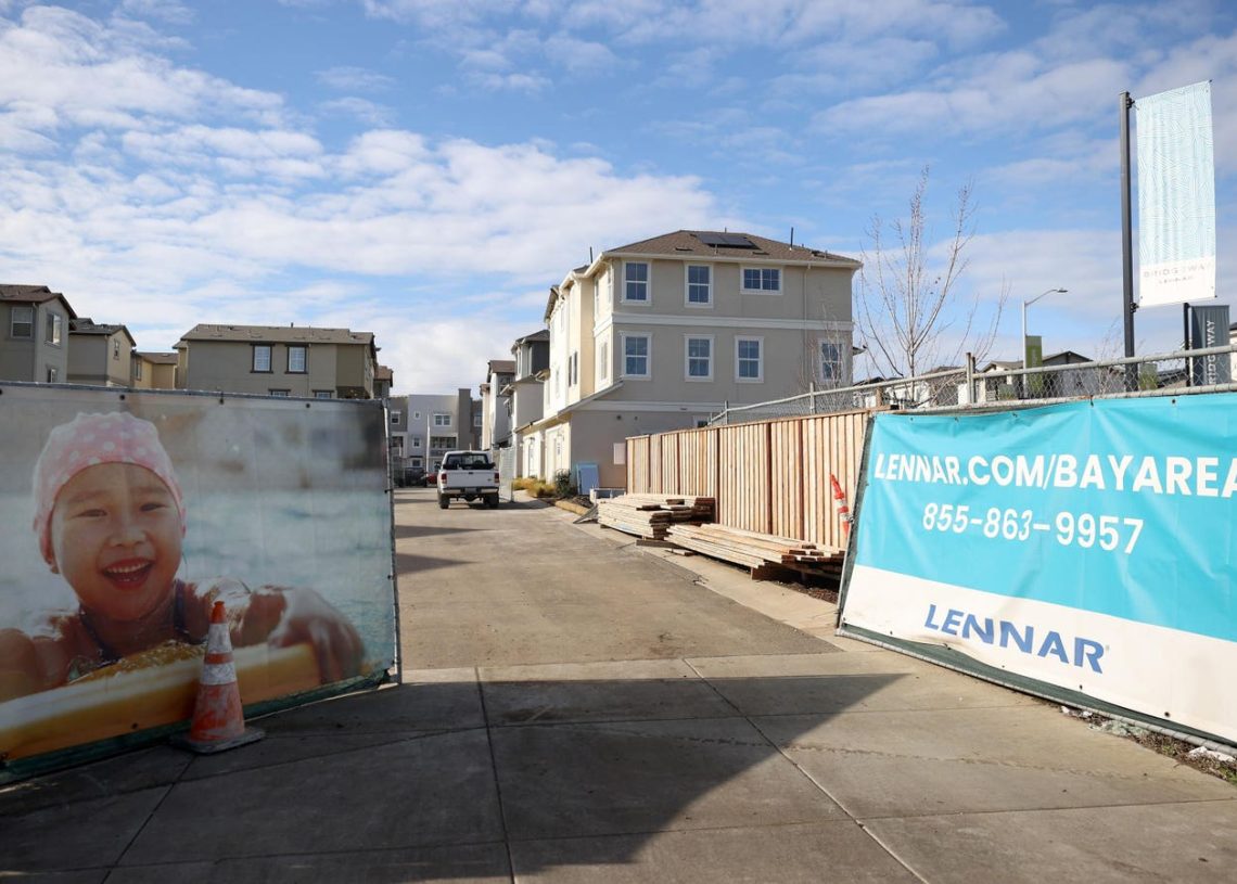 Homebuilder Stocks Like Lennar Are Having A Good Year Despite Mixed Macros, What’s Next?