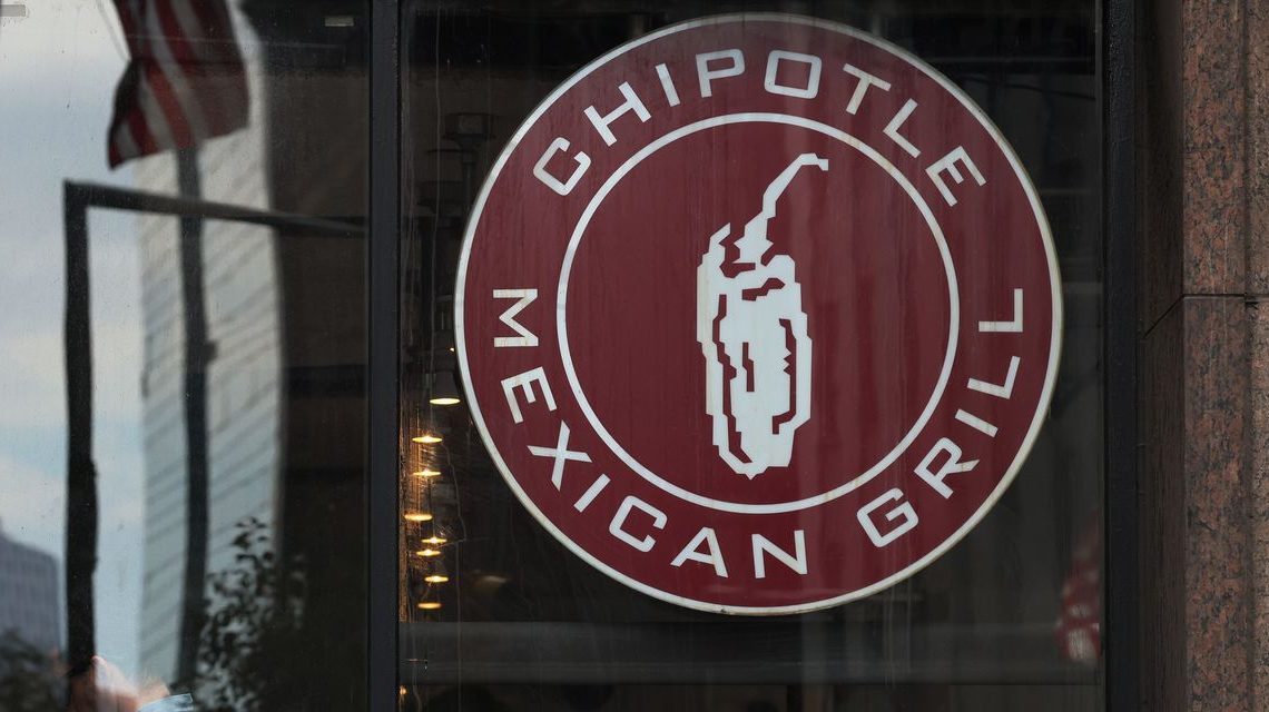 Chipotle shares climb on Q3 earnings beat, strong comparable sales