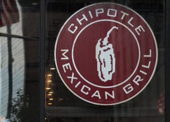 Chipotle shares climb on Q3 earnings beat, strong comparable sales