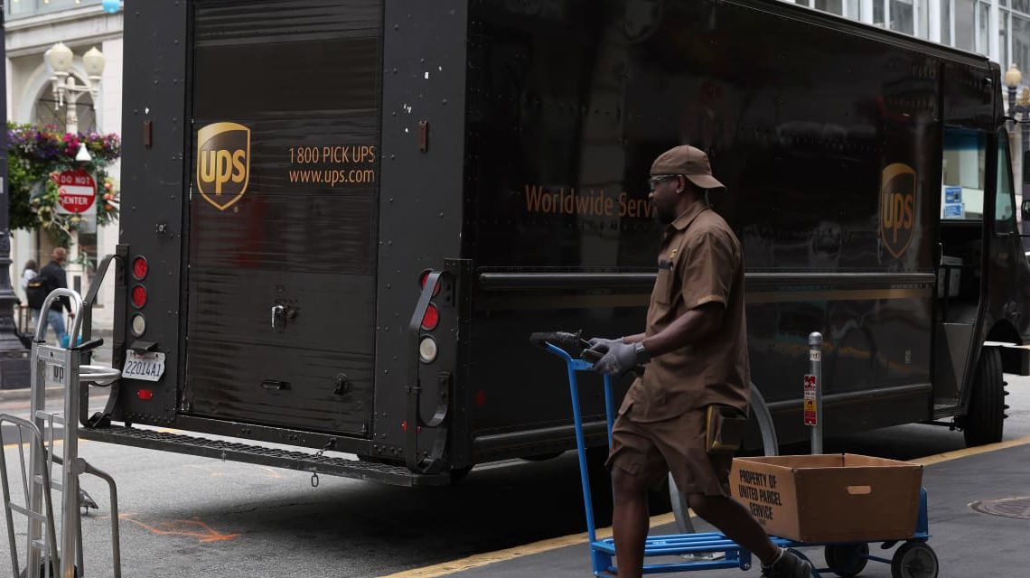 UPS Stock Falls Despite Earnings That Matched Forecasts. What Sent the Stock Lower.