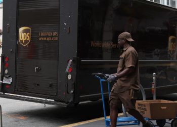 UPS Stock Falls Despite Earnings That Matched Forecasts. What Sent the Stock Lower.