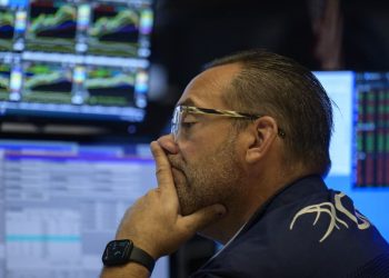 Despite a Hot GDP Number, Stocks Can’t Sustain a Rally