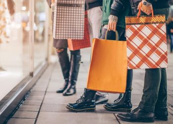 Surveys Forecast Strong Retail Q4, But Inflation Has Shoppers Expecting Discounts