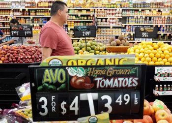 Americans are becoming more worried about inflation after resumption of student loans