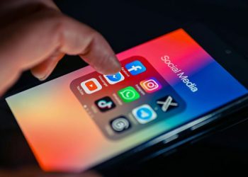 The Israel-Hamas war reveals how social media sells you the illusion of reality