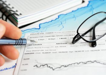 Colombia eyes two rate cuts before year-end, finance minister says