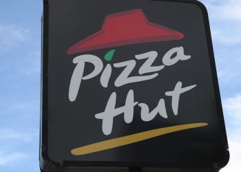 Yum China just gave investors a new reason to worry about the Chinese economy