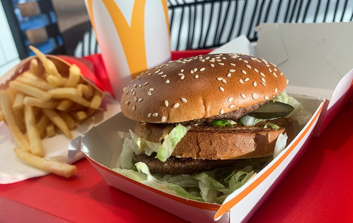 McDonald’s, Chipotle to hike menu prices after California Gov. Newsom approves $20 fast food minimum wage