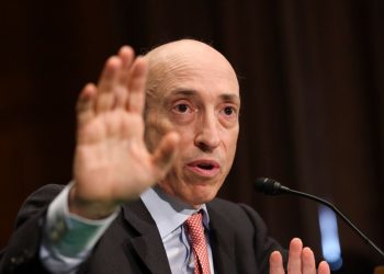AI could spark the next financial crisis, SEC Chair Gary Gensler says