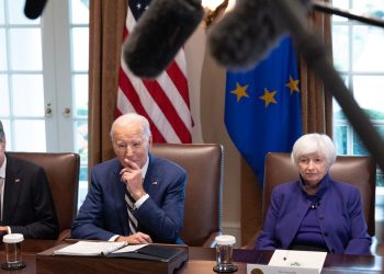 U.S. Treasury to auction $112 billion next week in refunding, up $9 billion from last quarter