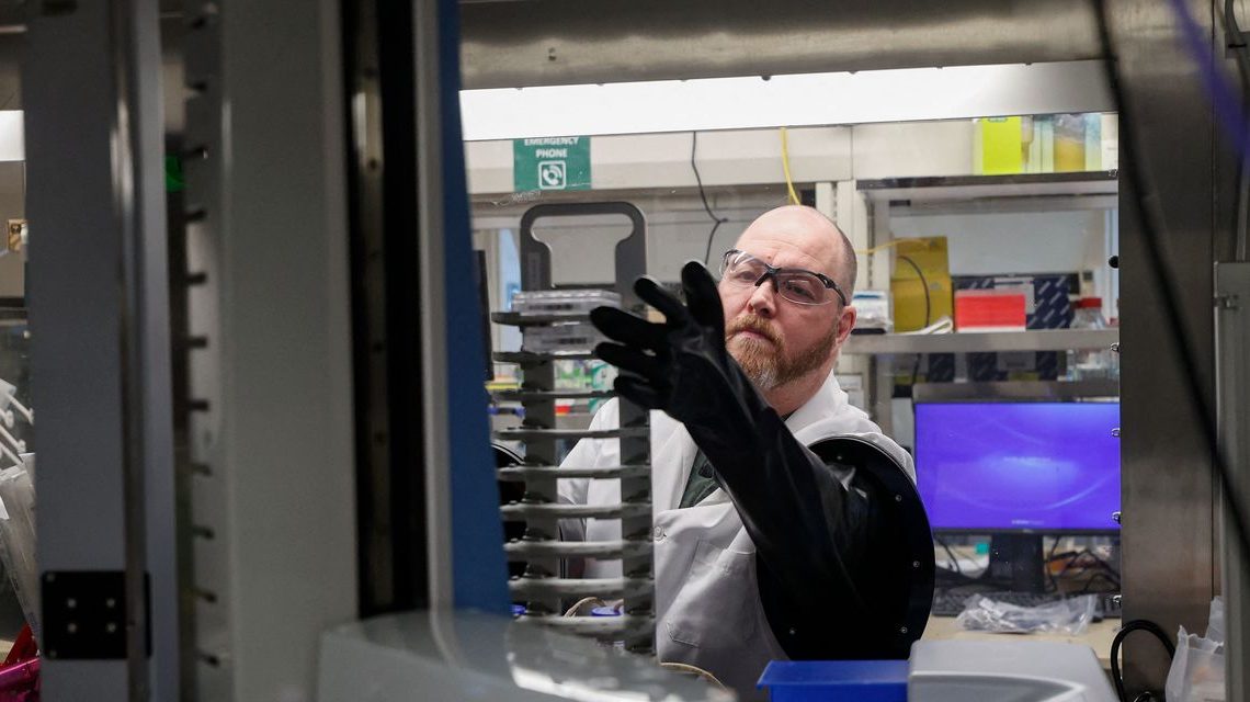 U.S. productivity jumps in third-quarter at fastest rate in three years