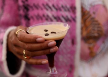 ‘T-bill and chill’ trade sees big influx from individual investors