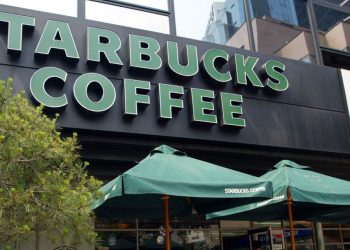 Starbucks wants to have 55,000 stores by 2030 — and expects to pay its workers more long before then