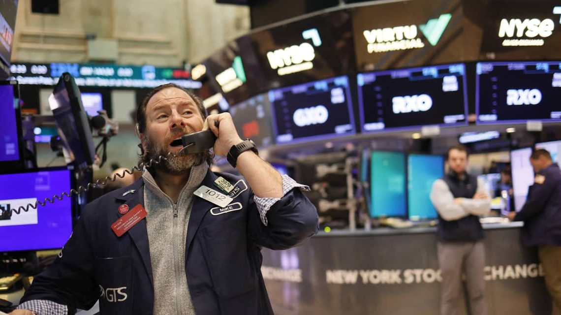 The Stock Market Had Its Best Week in Nearly a Year. Earnings Say Watch Out.