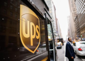 Should You Pick UPS Stock At $140 After An 18% Fall This Year?