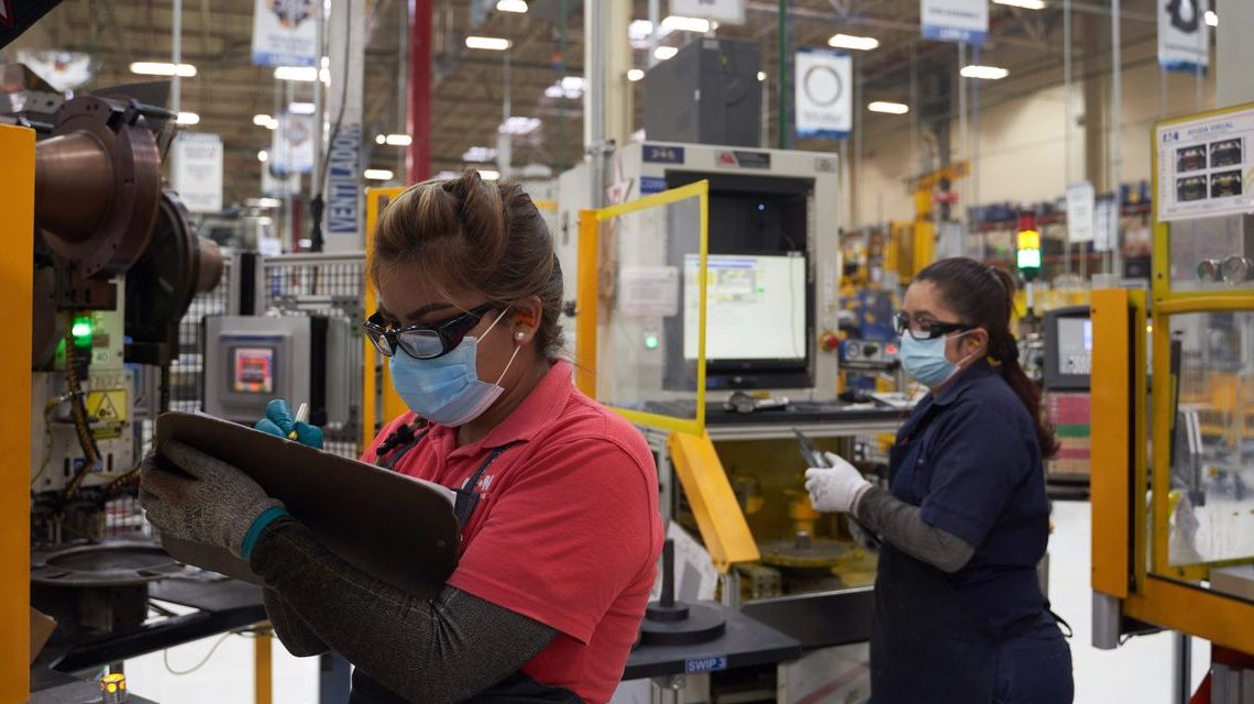 Ole! Mexico becomes biggest U.S. importer amid tensions with China