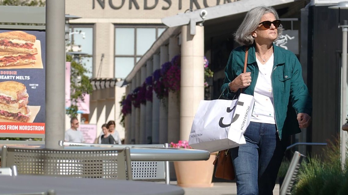 U.S. consumer credit rebounds in September