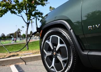 Rivian Reports Better-Than-Expected Results. The Stock Is Up.