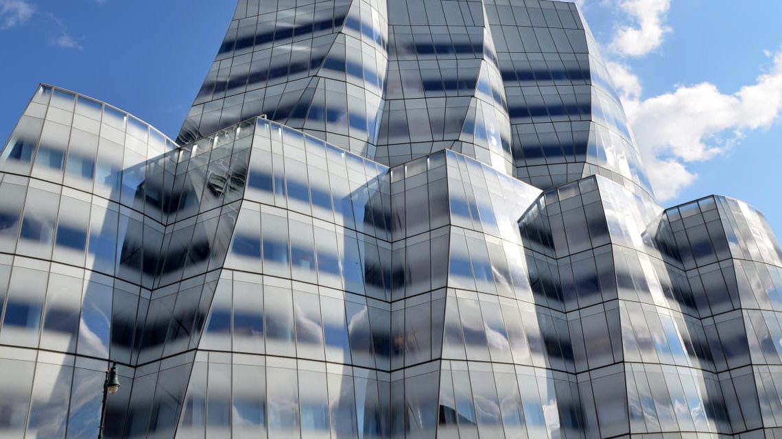 IAC Stock Falls. Media Company Sees Turnaround Coming at Angi and Dotdash Meredith.