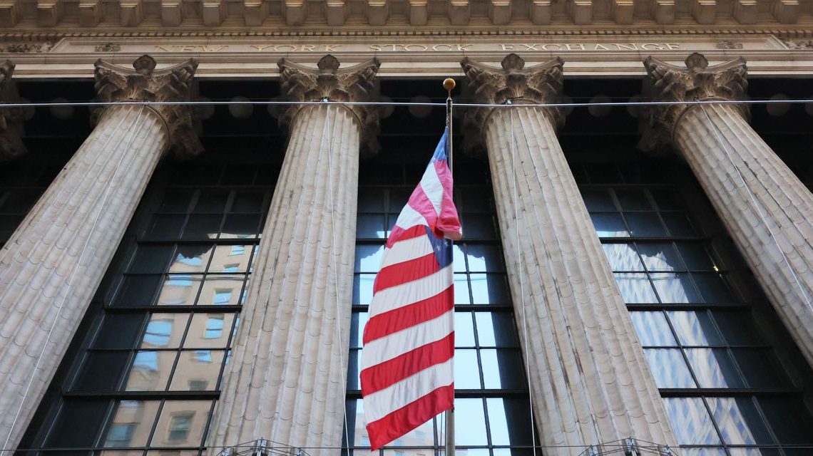 S&P 500 futures dip after strong run as inflation data looms