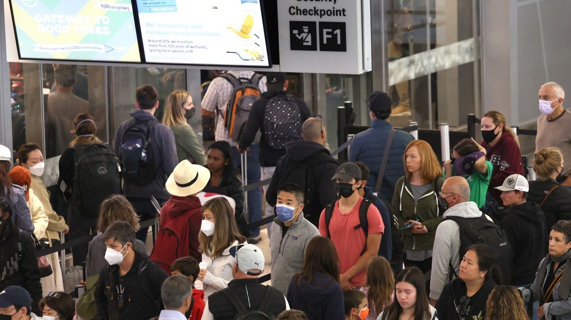 On the menu this Thanksgiving: the busiest air travel weekend in 18 years
