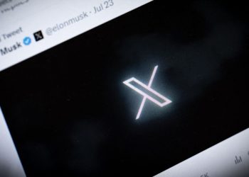 ‘Pretty hairy right now’: Billionaire investor Ron Baron breaks down his X investment