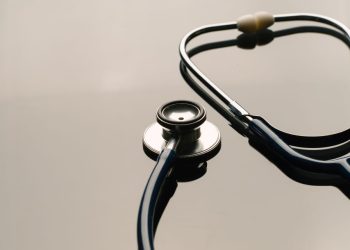 Don’t Assume Your Doctor Still Accepts Medicare Advantage—Some Are Dropping the Program