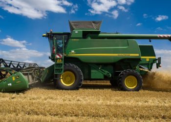 Deere, FedEx, and 13 Other Industrial Stocks That Look Like Buys