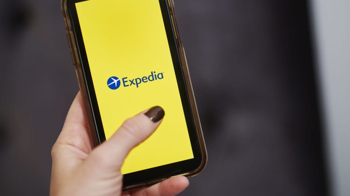 As Travel Demand Soars, Buy Expedia and Wait on Airbnb, Analyst Says