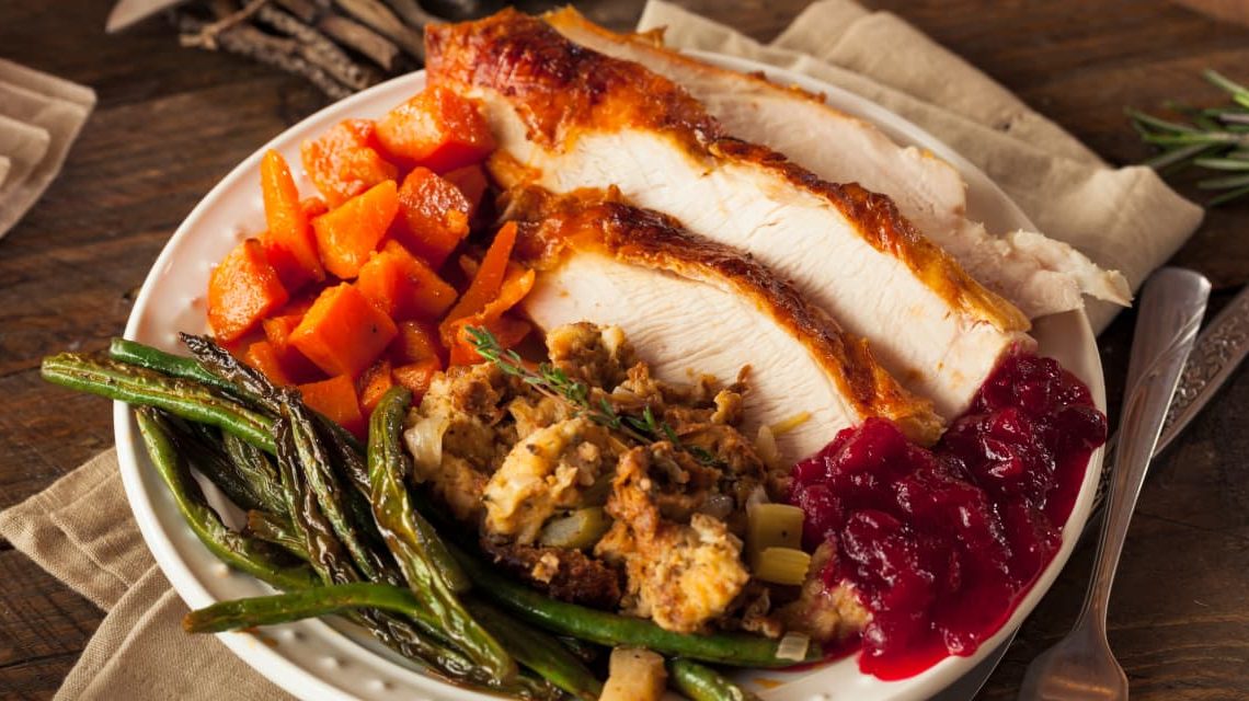 6 Thanksgiving dinner hacks for trimming ultra-processed foods from the menu