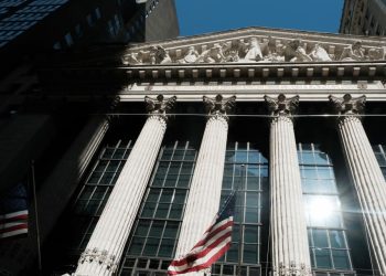 Stock Market Momentum Can Propel S&P 500 to Record High. Here’s How.