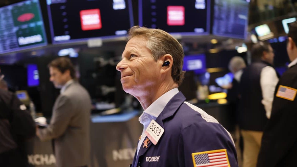 S&P 500 Just Had Its Best Three Weeks Since 2020. What History Says Happens Next.