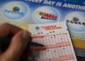 Winner of $1.35B Mega Millions jackpot suing daughter’s mother for allegedly telling his family about the win