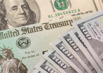 American taxpayers are now slaves to interest payments