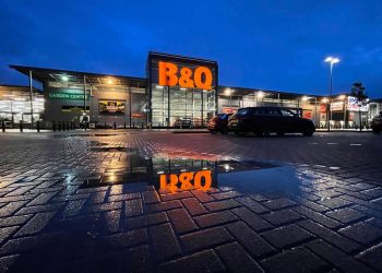 Kingfisher Shares Slide 6.2% As FTSE Firm Cuts Profit Guidance Again