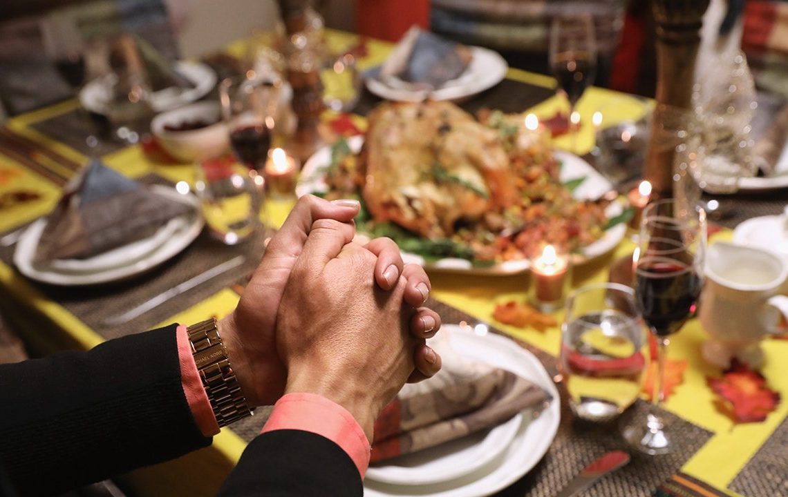 Families hosting Thanksgiving dinner feel financial burden from inflation