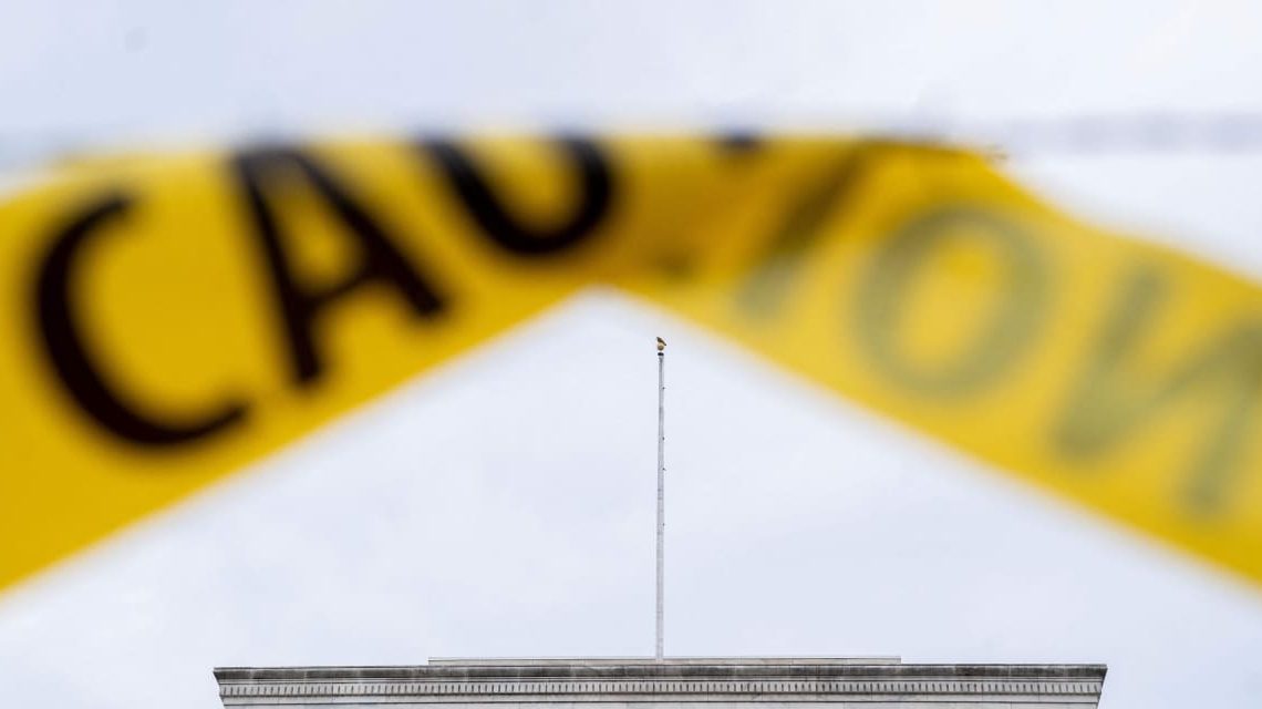 RBC and BofA see S&P 500 heading to 5,000 in 2024, but here are 10 reasons why investors should still tread carefully