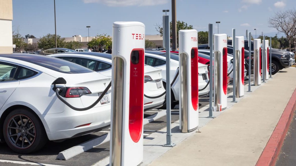 Tesla Strike in Sweden Spreads as Elon Musk’s Aversion to Unions Bites EV Maker