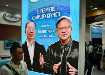 Nvidia stock under pressure after report of AI chip delay for China