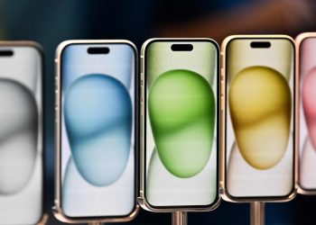 Apple’s iPhone 15 still sees strong demand, especially in China, Wedbush notes